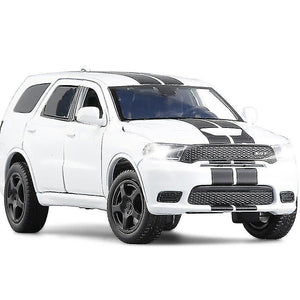 Toy cars 1/32 dodge durango srt suv metal model white