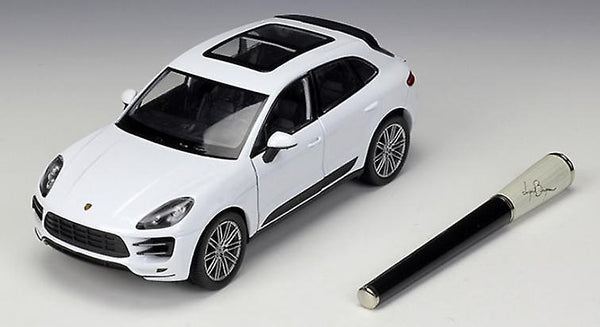 Kids Car Toy for 1:24 Porsche Macan metal Alloy Car Model Simulation Car Decoration Collection Die White