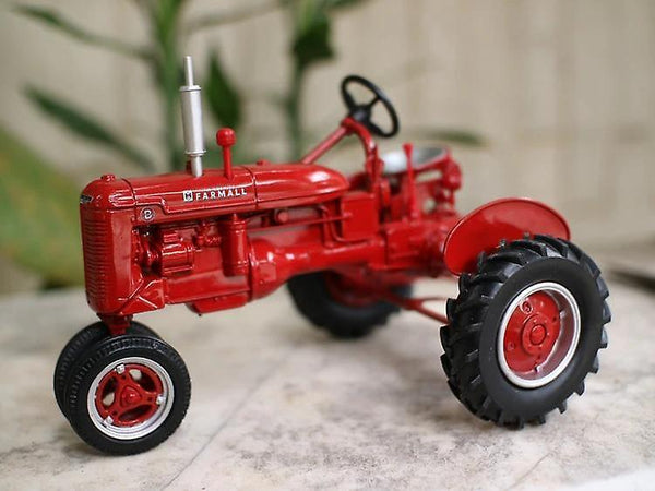 1:16 Alloy tractor models American farmerWS17385