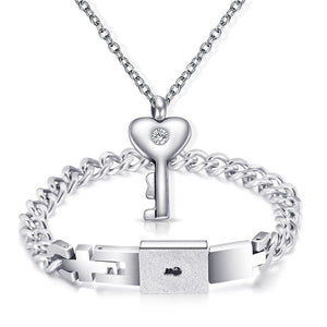 Stainless Steel Love Heart Lock And Key SM33511