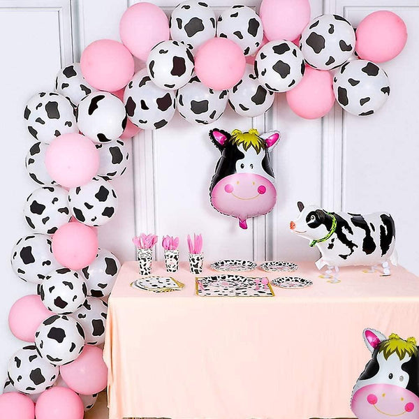 Party Games 165 piece Cow Party Supplies GR49561